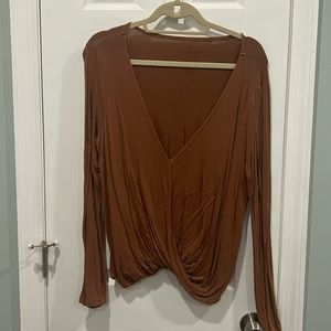 American Eagle Long Sleeve